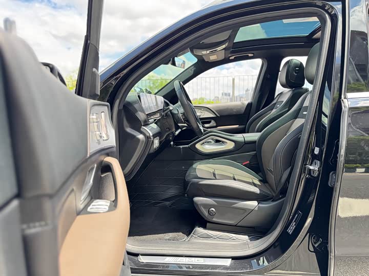 Фото 9 - Mercedes-Benz GLE-Class AMG