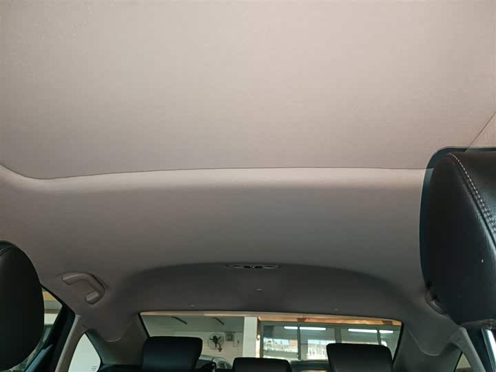 Фото 18 - Honda Accord