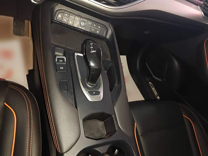 Фото 8 - Haval F7