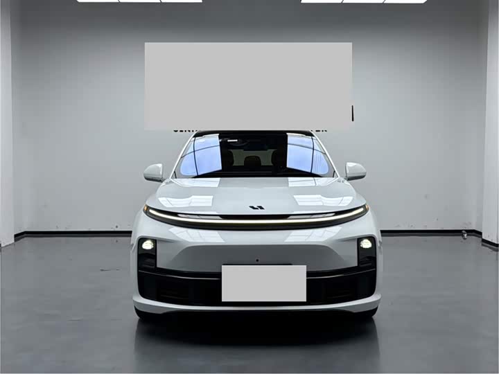 Фото 27 - LiXiang L7