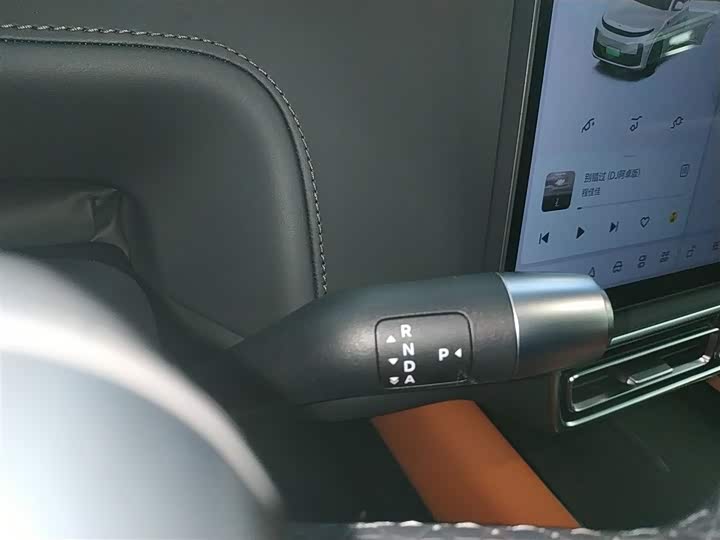 Фото 7 - LiXiang L7