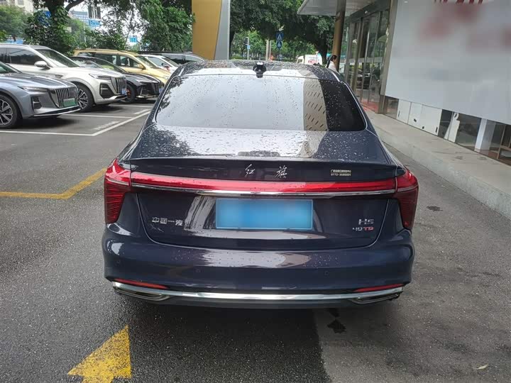 Фото 7 - Hongqi H5