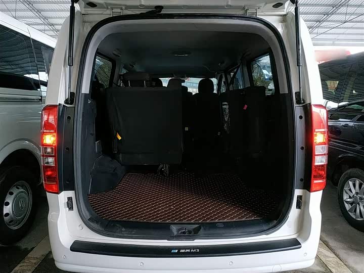 Фото 18 - JAC Refine M3