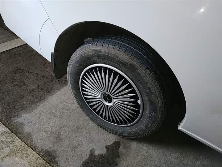 Фото 29 - JAC Refine M3