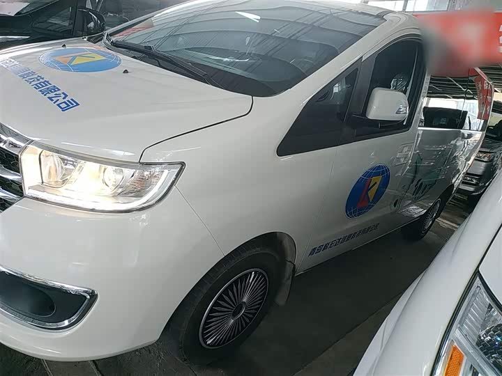 Фото 5 - JAC Refine M3