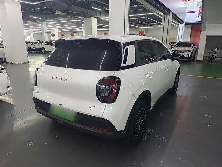 Фото 15 - GAC Aion UT