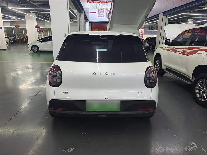 Фото 17 - GAC Aion UT