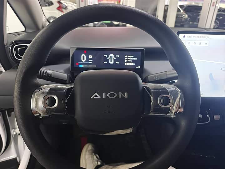 Фото 6 - GAC Aion UT