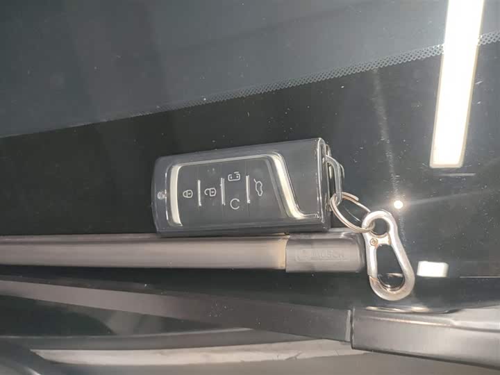 Фото 9 - GAC Trumpchi M8