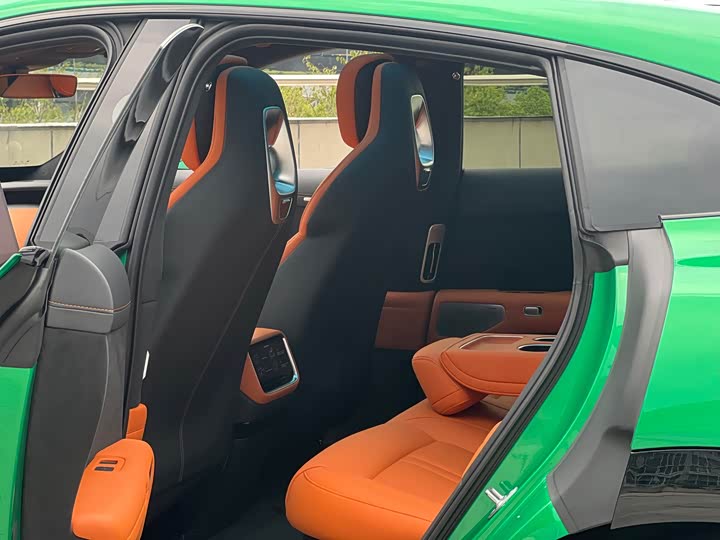 Фото 7 - Xiaomi YU7