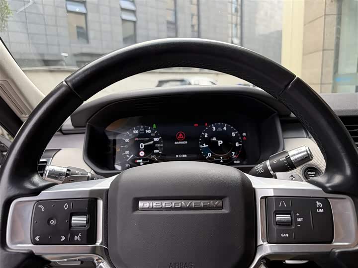 Фото 13 - Land Rover Discovery