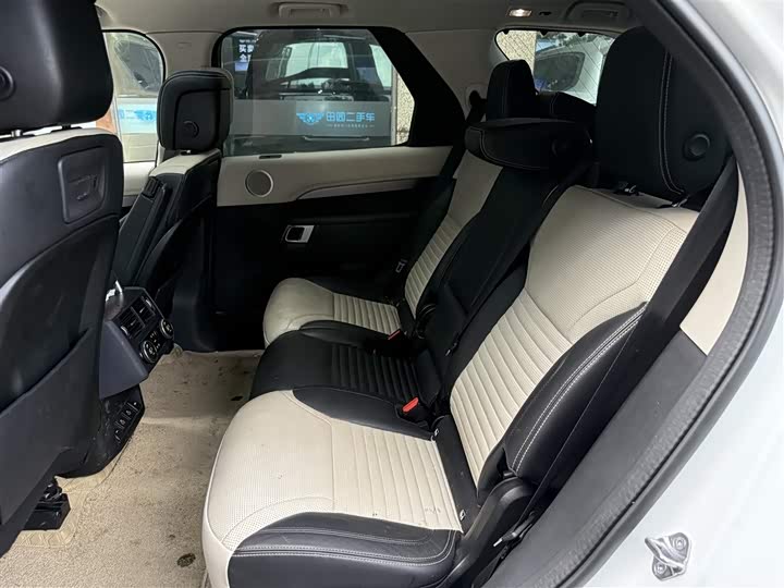 Фото 15 - Land Rover Discovery