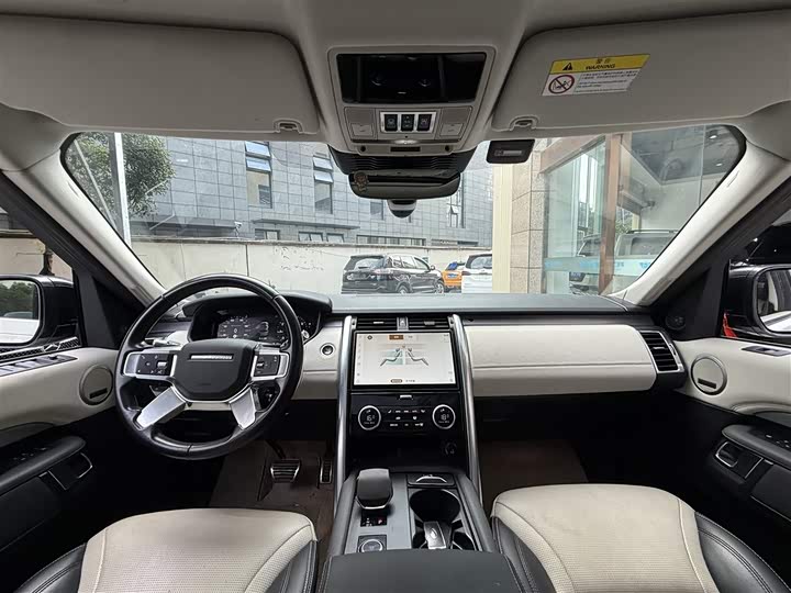 Фото 17 - Land Rover Discovery