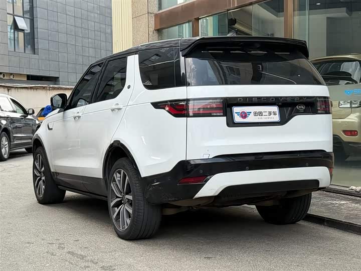 Фото 4 - Land Rover Discovery