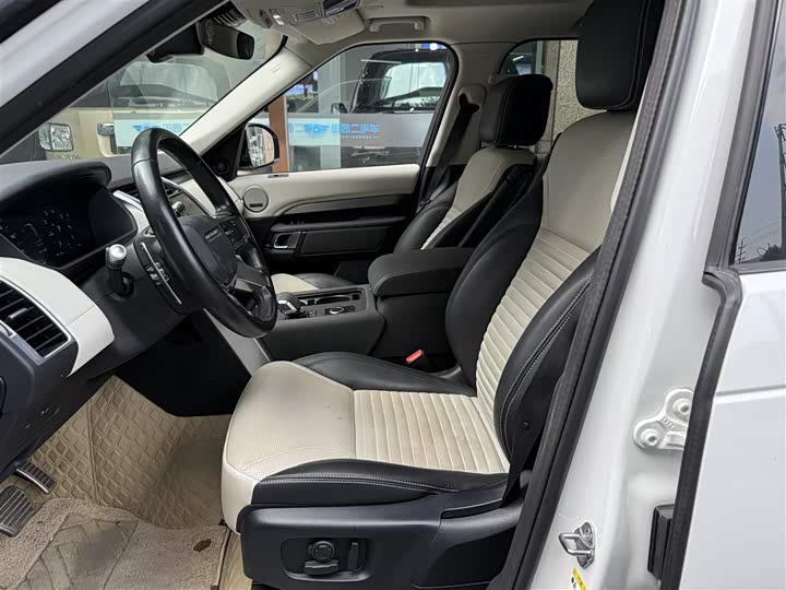 Фото 8 - Land Rover Discovery