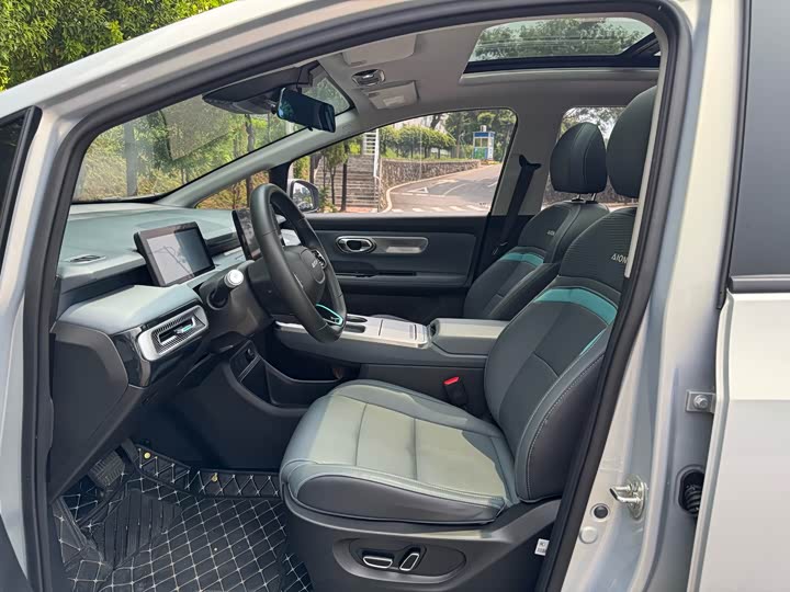 Фото 13 - GAC Aion Y