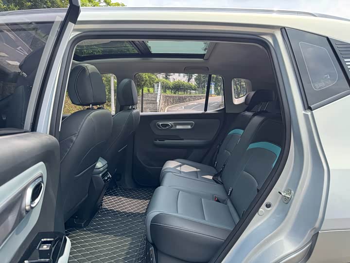 Фото 14 - GAC Aion Y