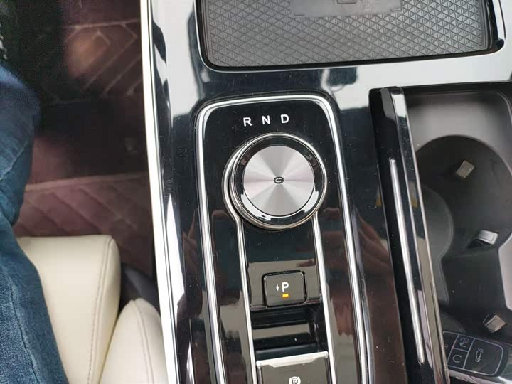 Фото 15 - GAC Aion LX