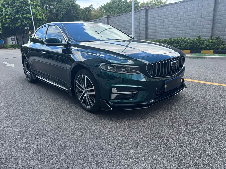 Фото 3 - Geely Preface