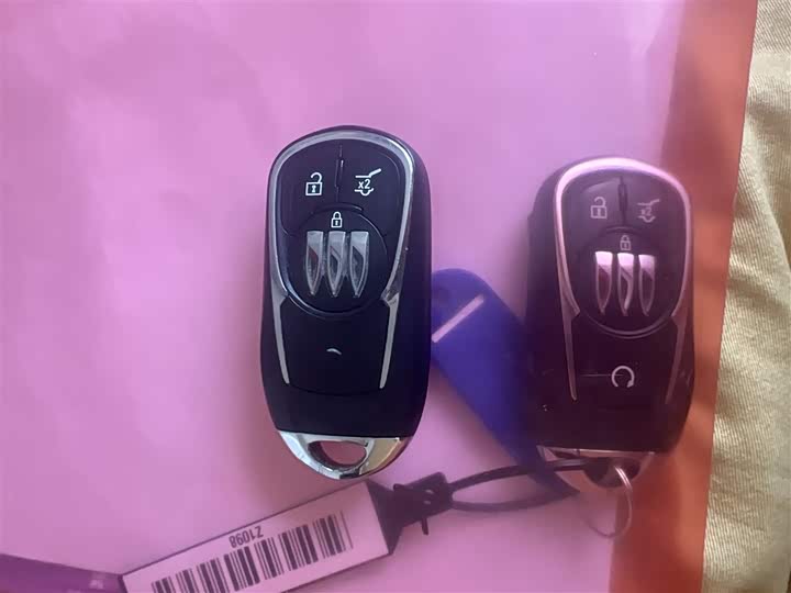 Фото 12 - Buick Encore Plus