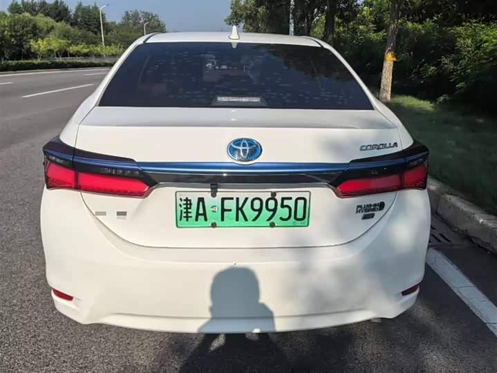Фото 5 - Toyota Corolla Hybrid