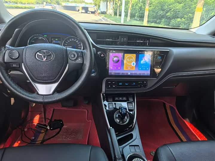Фото 9 - Toyota Corolla Hybrid
