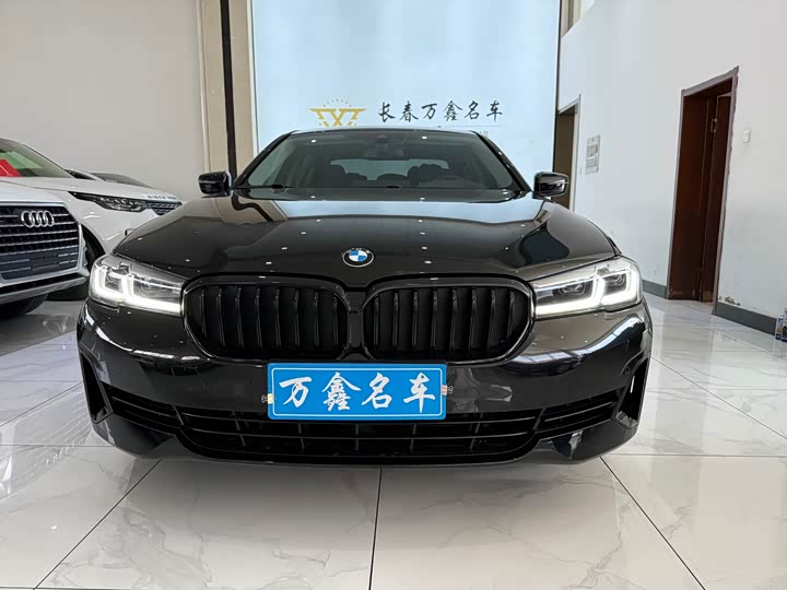 Фото 2 - BMW 5 Series