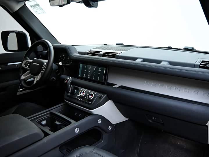 Фото 14 - Land Rover Defender