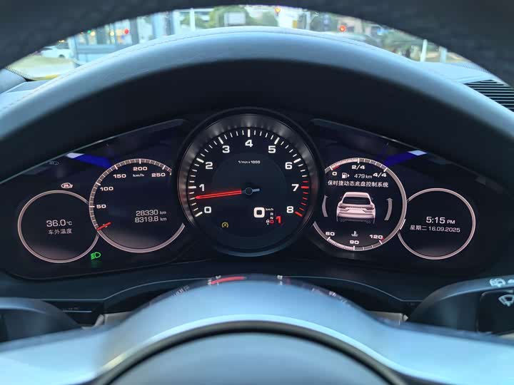 Фото 10 - Porsche Cayenne