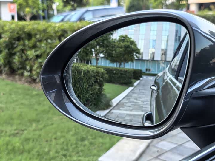 Фото 11 - Porsche Cayenne