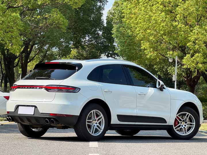 Фото 3 - Porsche Macan