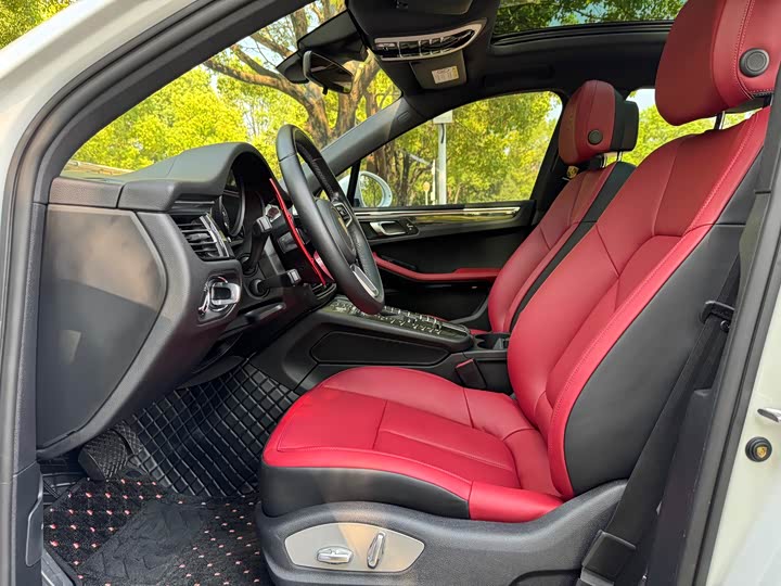 Фото 5 - Porsche Macan