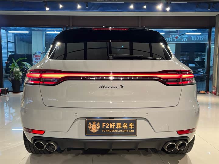 Фото 37 - Porsche Macan