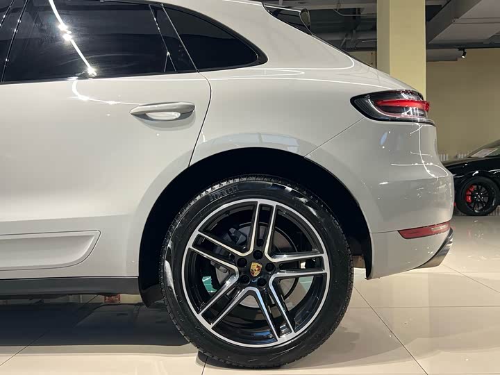 Фото 4 - Porsche Macan
