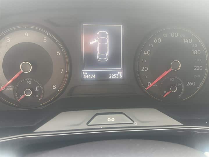 Фото 11 - Volkswagen Lavida