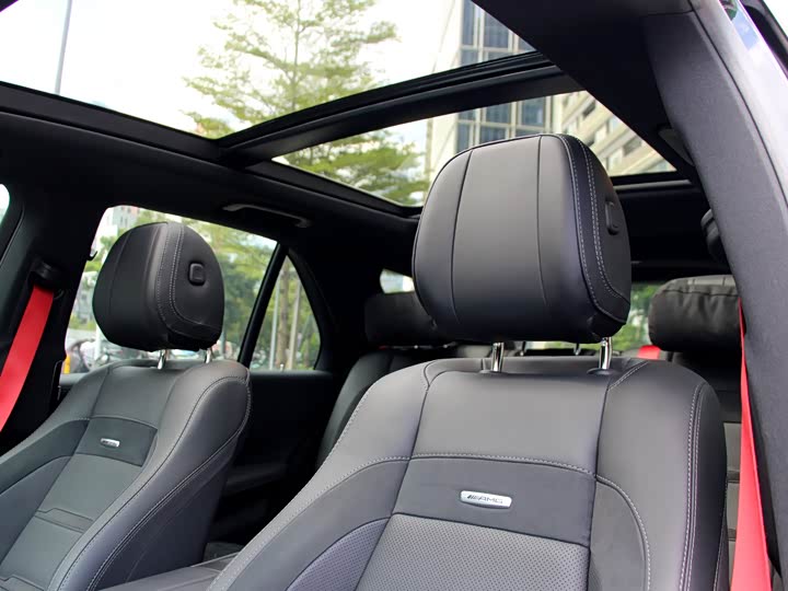 Фото 16 - Mercedes-Benz GLE-Class AMG