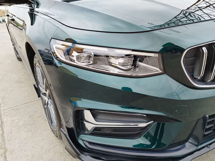 Фото 15 - Geely Preface