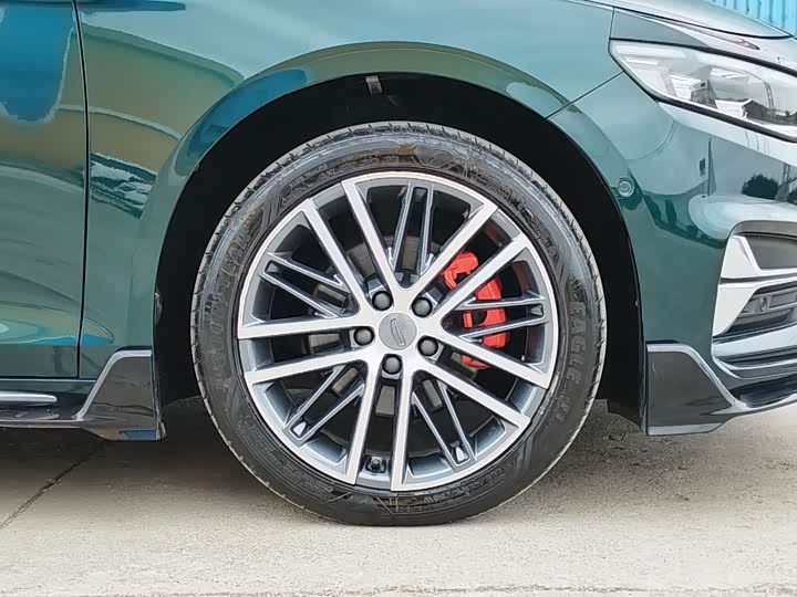 Фото 16 - Geely Preface