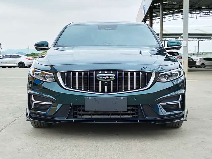 Фото 2 - Geely Preface