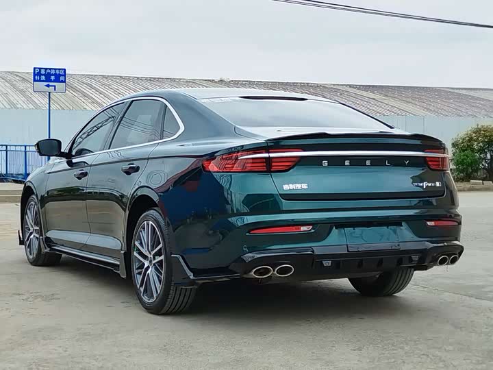 Фото 6 - Geely Preface