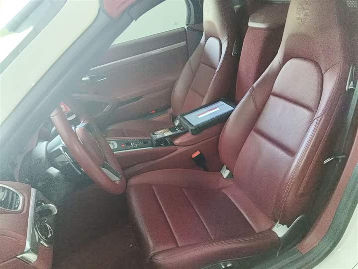 Фото 15 - Porsche 718