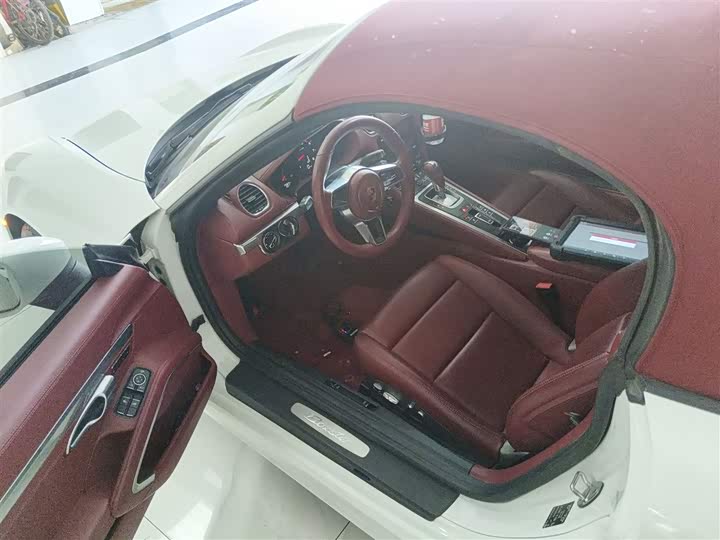 Фото 16 - Porsche 718