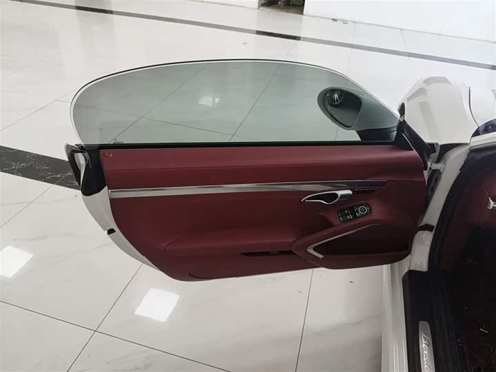 Фото 29 - Porsche 718