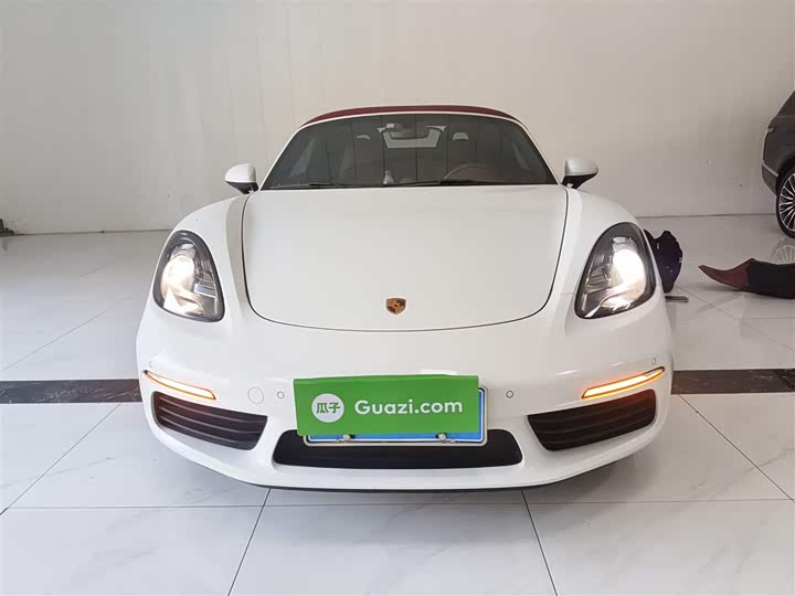 Фото 3 - Porsche 718