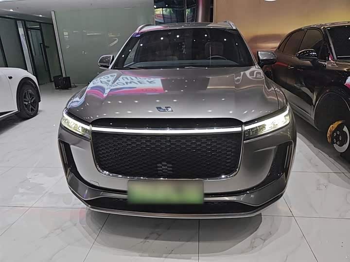 Фото 3 - LiXiang One