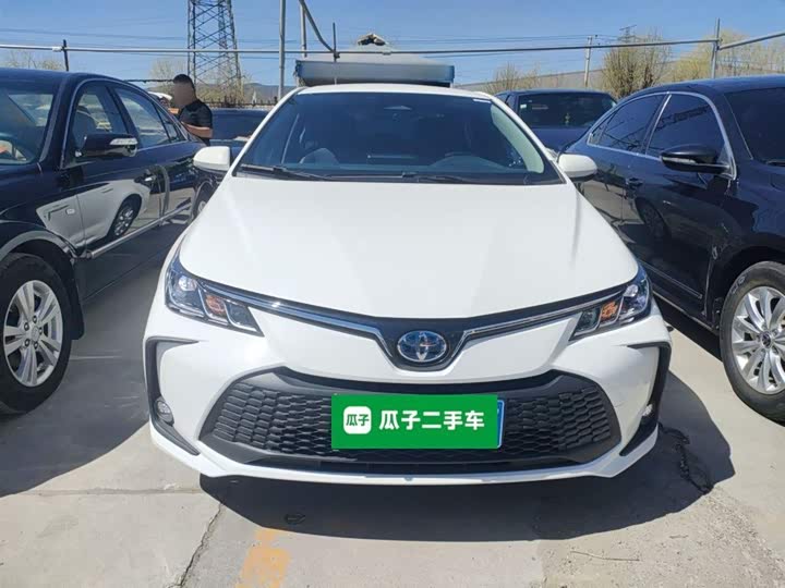 Фото 3 - Toyota Corolla