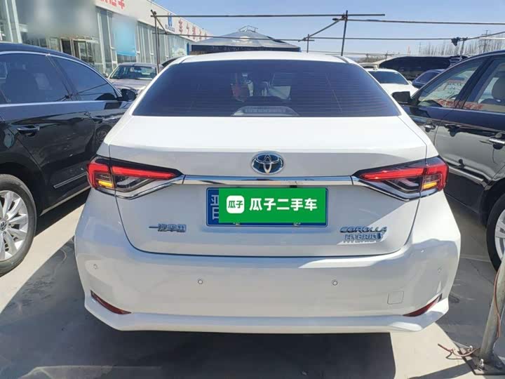 Фото 6 - Toyota Corolla