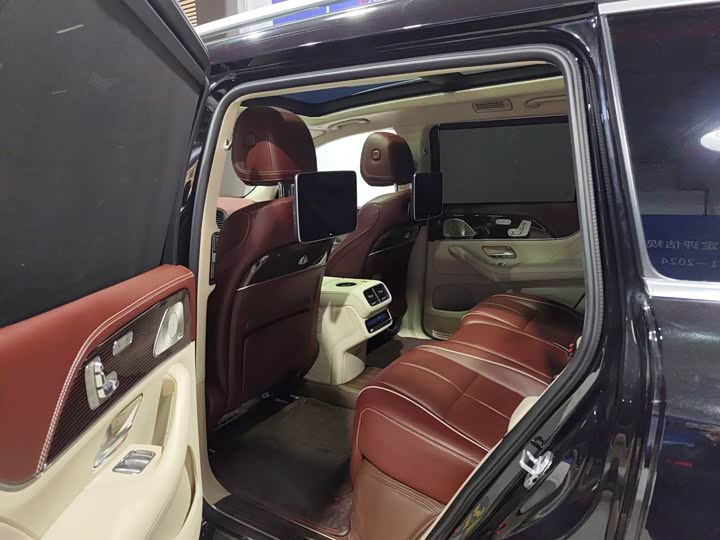 Фото 6 - Mercedes-Benz Maybach GLS