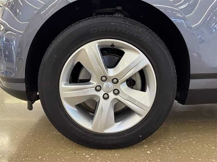 Фото 10 - Land Rover Range Rover Velar