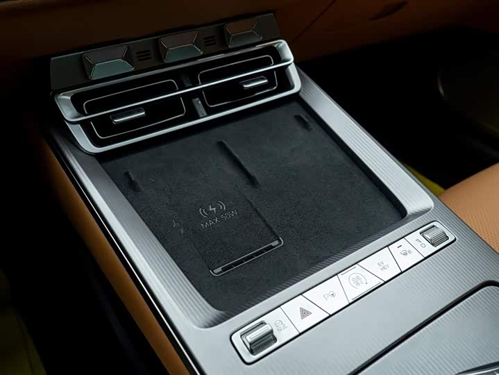 Фото 30 - BYD Han L